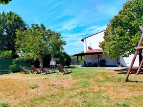 Children-friendly beautiful villa with barbeque, private pool & garden | Panoramic view - Image 2