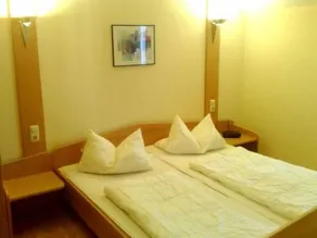 Holiday apartment with pool | Pets allowed - Image 4