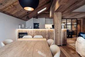 Apartment mit Sauna, Whirlpool und beheiztem Pool | Bergblick | Perfekt für die Arbeit von Zuhause - Image 3