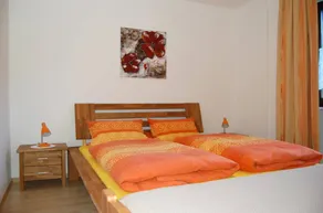 Appartamento con giardino e terrazza - Image 3