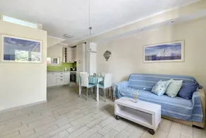 Ferienhaus mit Grill und Terrasse | Perfekt für die Arbeit von Zuhause - Image 4