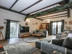 Landhaus mit Whirlpool und Garten - Image 3