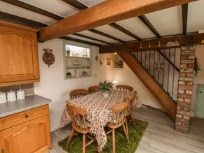 Cottage | Pet-friendly - Image 2