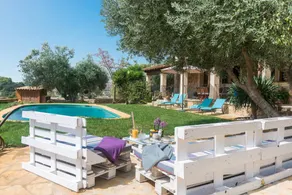 Villa with terrace, garden & BBQ - Image 3