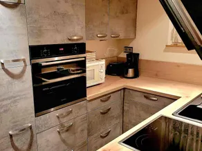 Holiday home with heated pool, garden & terrace | Mountain view - Image 4
