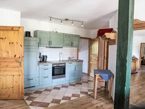 Apartment with terrace, barbecue & pool - Image 3
