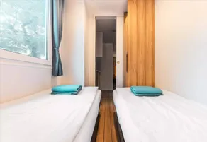 Mobil-home avec barbecue, jardin et terrasse - Image 4