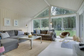 Fully equipped holiday home with terrace, hot tub & barbeque | Dogs allowed - Image 5