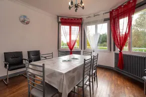 House | Garden view - Image 2