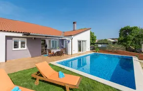 Villa with terrace, garden & jacuzzi | Sea view - Image 3
