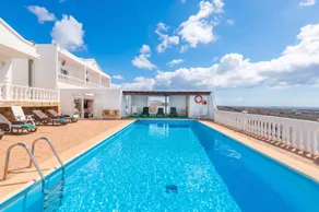Appartamento con piscina | Vista sulla piscina - Image 4