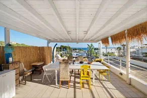 Holiday home with terrace | City view - Image 3