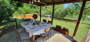Villa avec jardin, piscine privée et barbecue - Image 4
