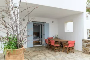 Holiday Home 'Modern New Tinos' with Sea View, Private Terrace and Wi-Fi - Image 2