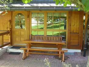 Charmante chambre privée entièrement équipée avec terrasse | Vue jardin | Avec animaux acceptés - Image 2