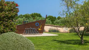 Villa with terrace, jacuzzi & private pool - Image 5