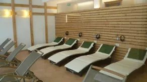 Flat with sauna, garden & BBQ - Image 3
