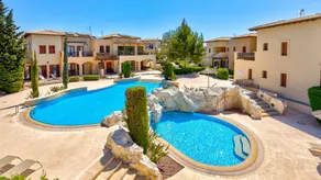Apartamento vacacional con piscina y barbacoa | Vistas al mar - Image 4