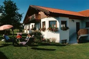 House with BBQ & garden - Image 2