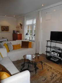 Maison avec barbecue, jardin et terrasse - Image 4