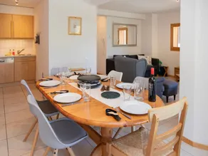 RENAISSANCE - THREE BEDROOM NO.2 - Image 2