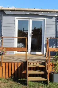 Flat with terrace | Garden view - Image 3