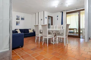 Charming house with terrace, garden & pool | Sea view | Next to the beach | Good for workation - Image 5