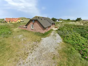 Child-friendly spacious holiday home with terrace & sauna | Next to the beach | Pets allowed - Image 4