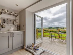 Fully equipped beautiful cottage with garden & barbeque | Pet-friendly - Image 5