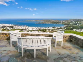 Holiday home with terrace & pool | Garden view - Image 3