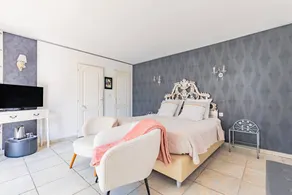 Bed & Breakfast mit schnellem Internet, Terrasse und Pool - Image 4