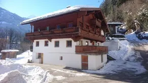 Child-friendly pleasant holiday home with terrace | Mountain view | Pets are welcome - Image 3