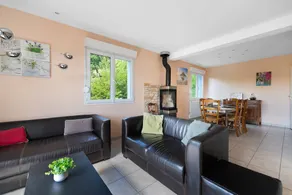 Cottage entièrement équipé avec barbecue, terrasse et jardin | Vue jardin - Image 3