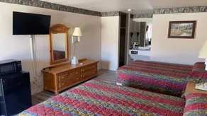 Holiday apartment with pool - Image 5