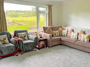 Children-friendly wonderful cottage with garden | River view - Image 4