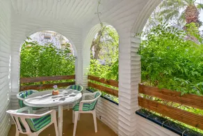 Family-friendly charming house with garden, pool & terrace | Garden view | Pets allowed - Image 2