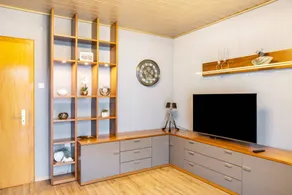 Holiday apartment with garden, barbecue & terrace | Garden view - Image 4