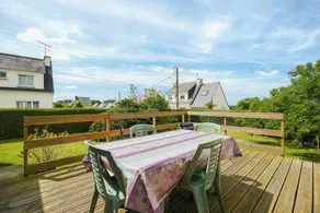 Casa accogliente e familiare con griglia, terrazza e giardino | Vista sul giardino - Image 2