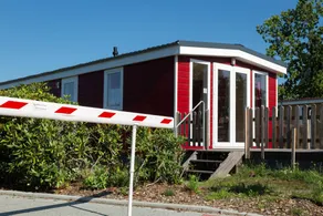 Mobile home with terrace - Image 3