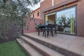 Fully equipped nice holiday home with barbeque, terrace & garden | Mountain view | Pet-friendly - Image 2