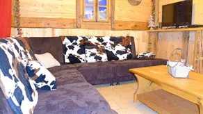 Chalet, 350m from ski slopes, sauna, balcony, fireplace or stove, parking, tv, ski locker, 140m² - Image 2