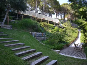 Appartement de vacances entièrement équipé avec jardin, barbecue et piscine - Image 5