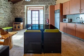 Holiday home | Mountain view - Image 3