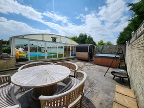Family-friendly wonderful house with hot tub, private pool & garden | Lake view | Pets allowed - Image 2