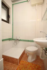 Dedicated room with barbecue & terrace | Close to the beach | Pets are welcome - Image 4