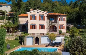 Casa con barbecue, piscina privata e giardino - Image 2