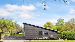 House with hot tub, terrace & sauna - Image 4