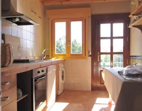 House with garden & BBQ | Mountain view - Image 5