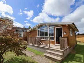 Familienorientiertes gemütliches Landhaus mit Garten | Strandblick | Haustiere sind willkommen - Image 2