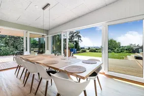 Fully equipped house with jacuzzi, terrace & barbecue | Sea view - Image 3